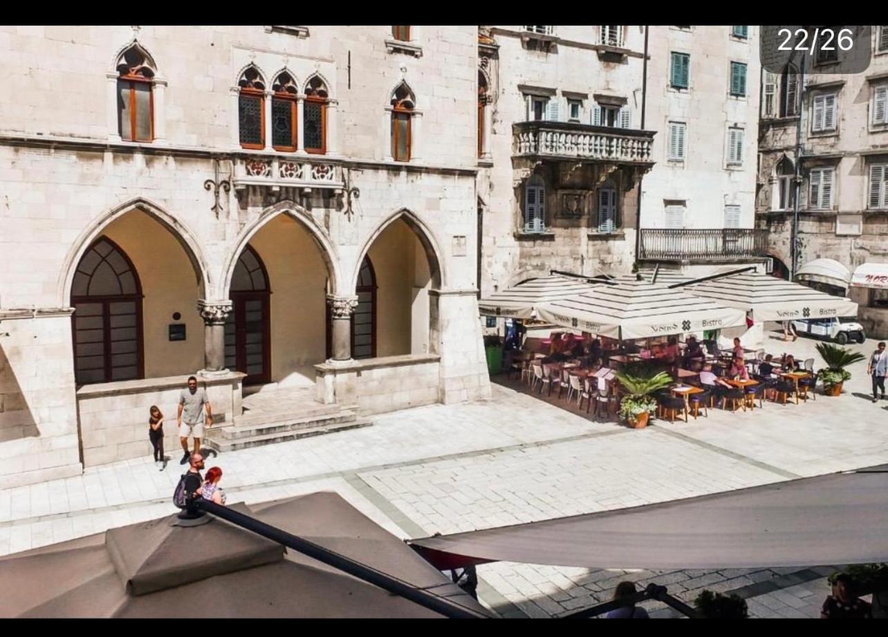 Old Square Apartment Spalato Esterno foto